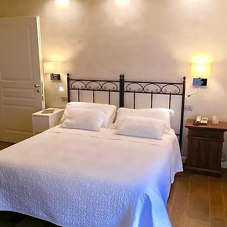 Hotel Ferro Di Cavallo