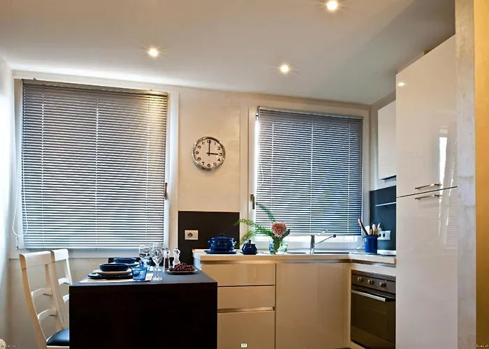 Ferro Di Cavallo Отель 3*