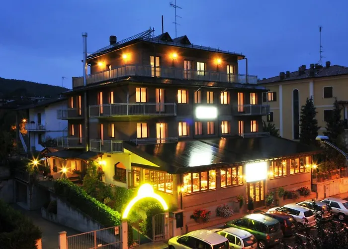 Hotel Ferro Di Cavallo 3*
